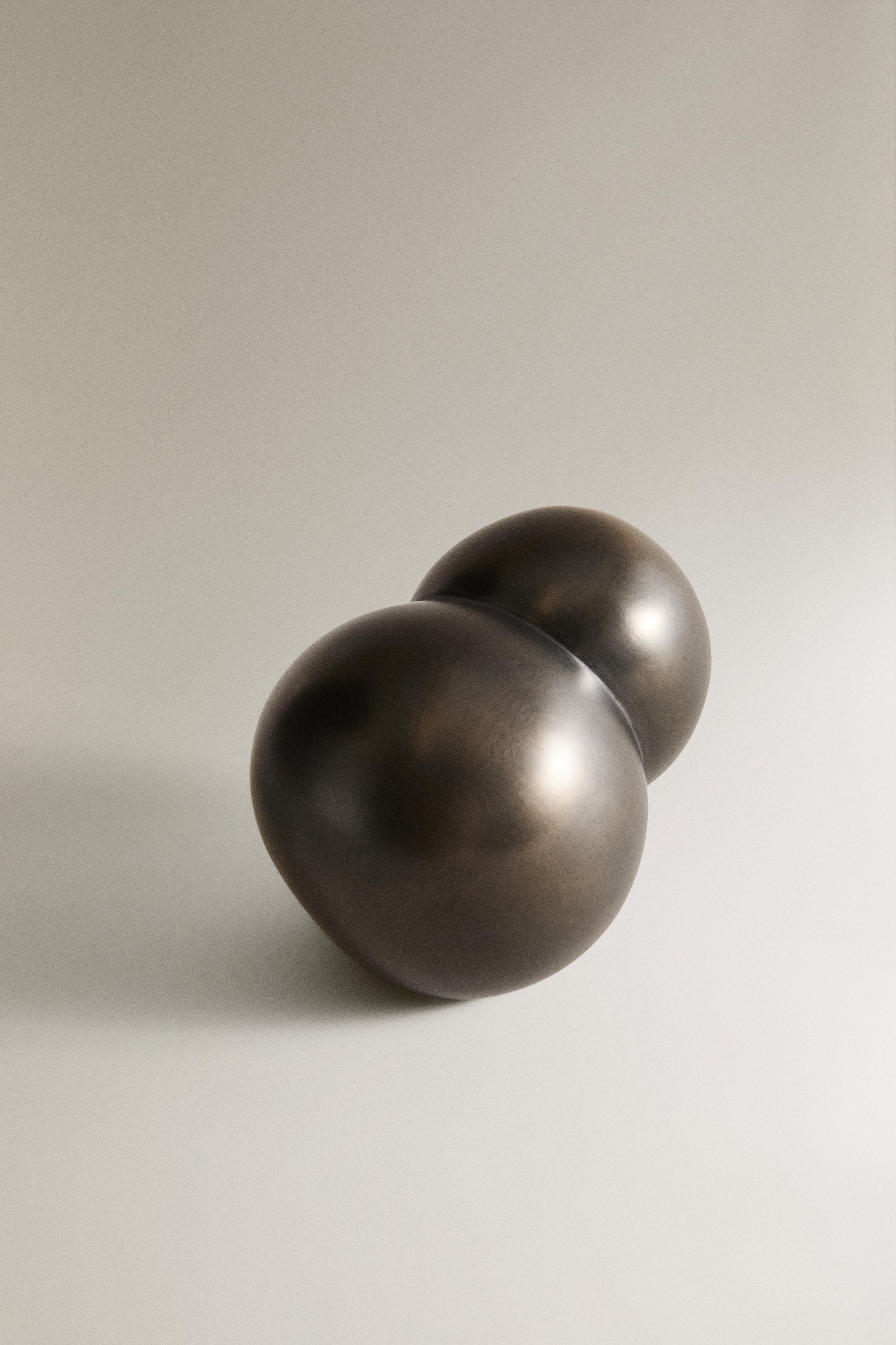 PETIT BRASS OBJECT I COLIN KING
